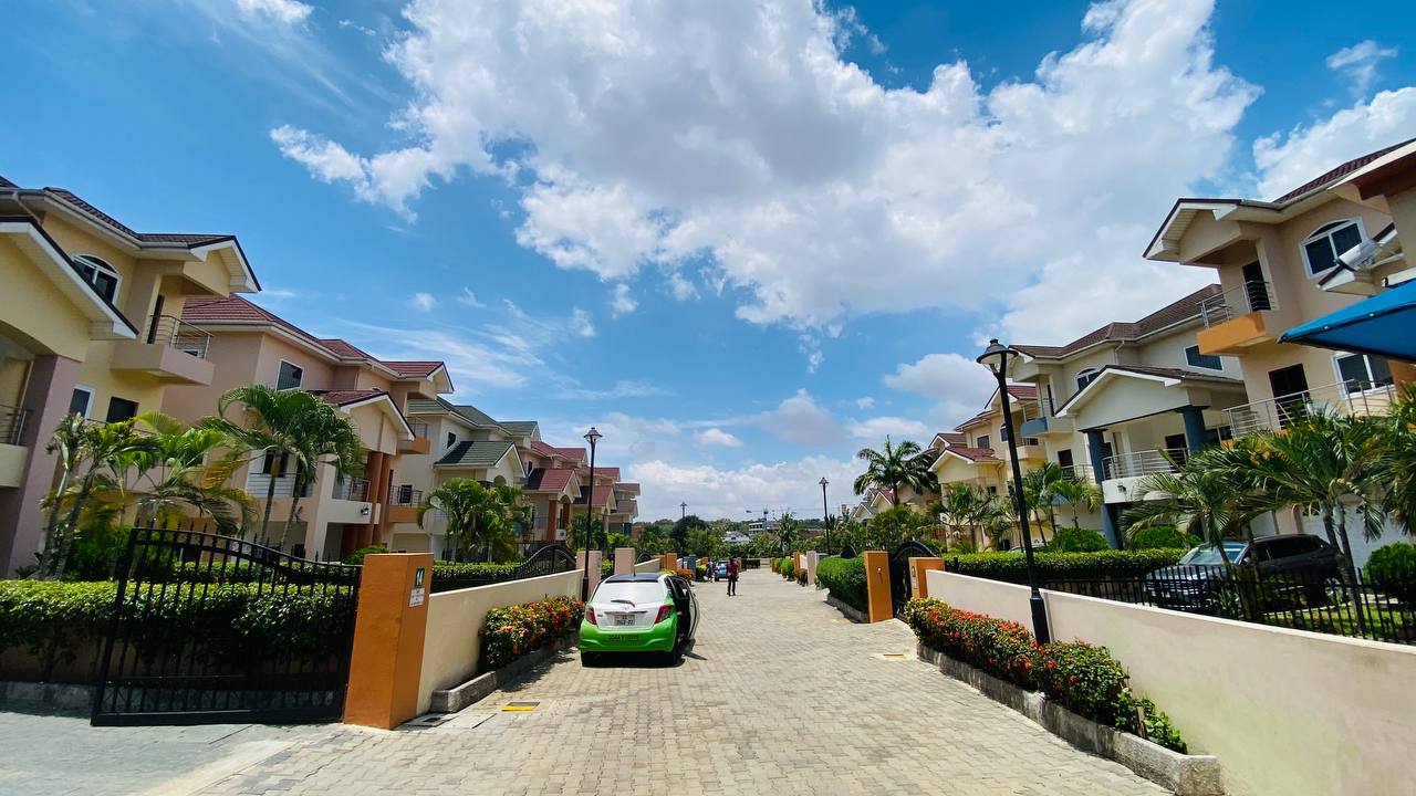 Five (5) Bedroom Townhouse with Boys' Quarters For Rent in a Gated Community at Cantonments