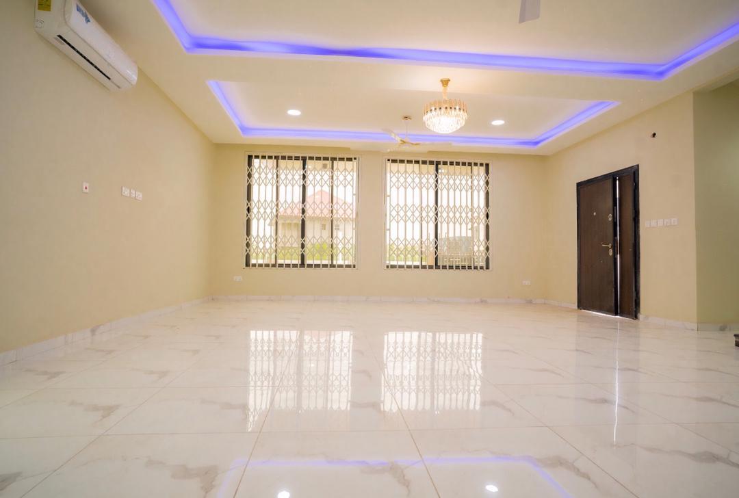 Four (4) Bedroom House For Rent at Lashibi 