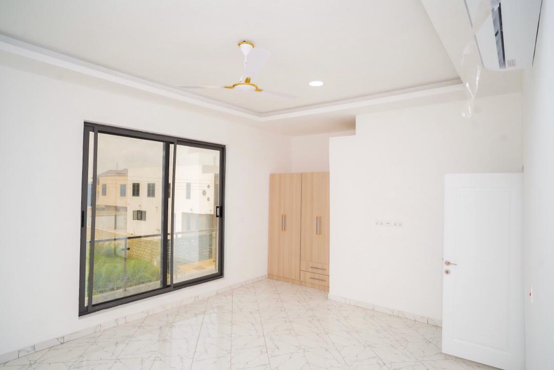 Four (4) Bedroom House For Rent at Lashibi 