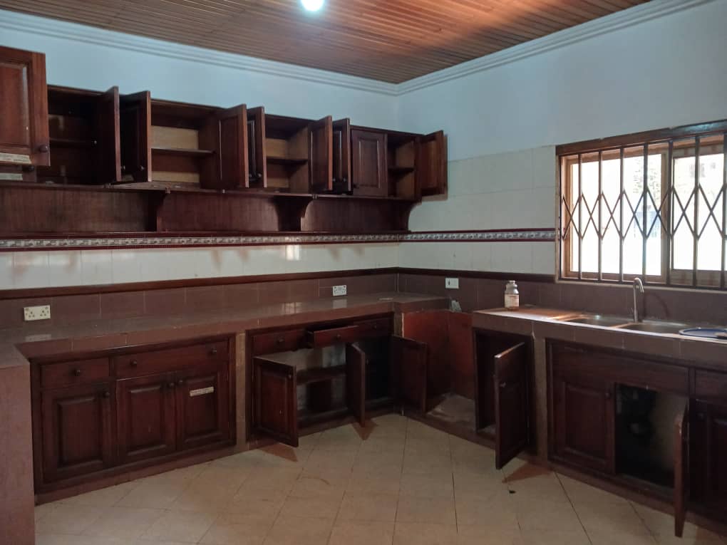 Four 4-Bedroom House for Rent at Spintex