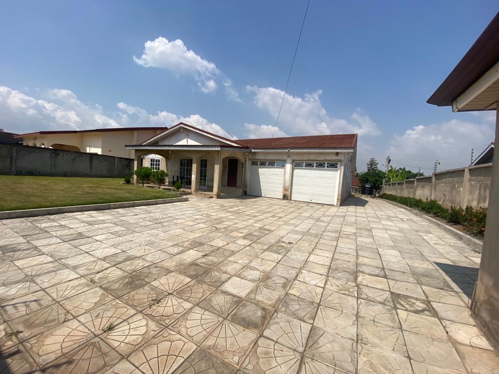 Four 4-Bedroom House for Rent in Spintex