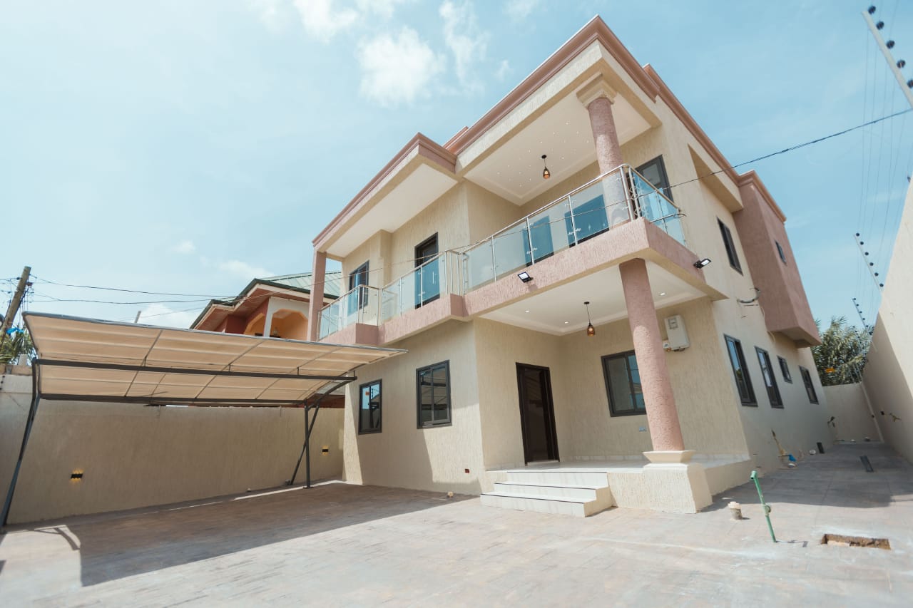 Four (4) Bedroom House for Sale at Oyarifa