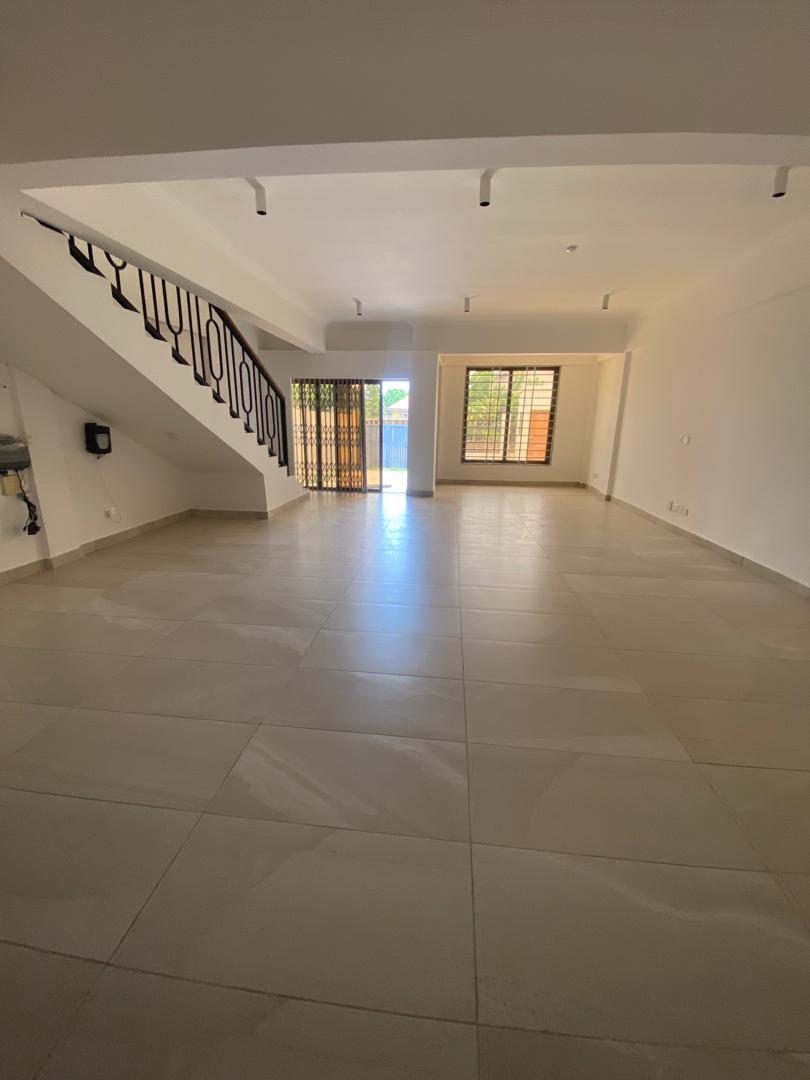 Four (4) Bedroom House for Sale at Oyarifa