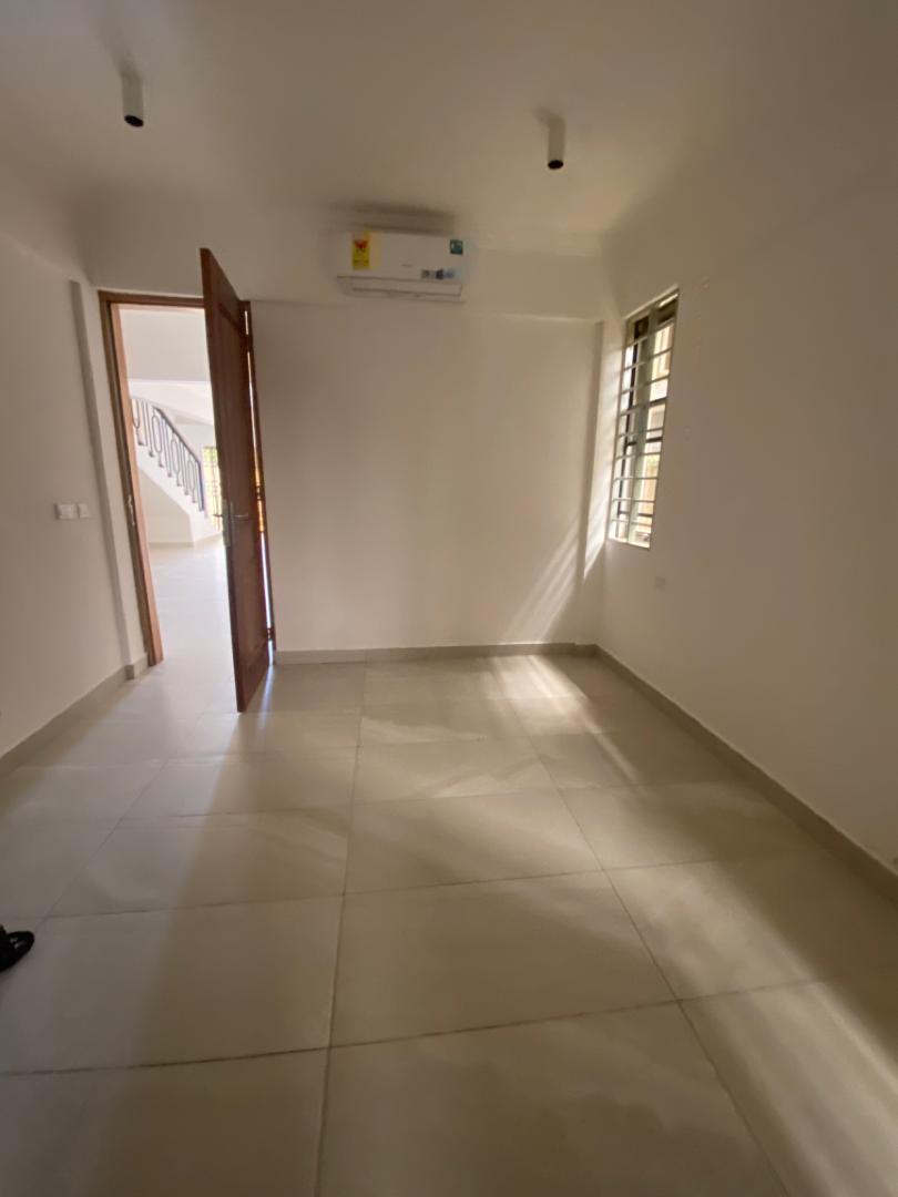 Four (4) Bedroom House for Sale at Oyarifa