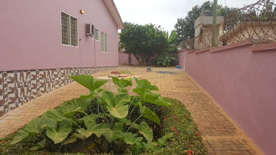 Four (4)-Bedroom House for Sale at Pokukurom