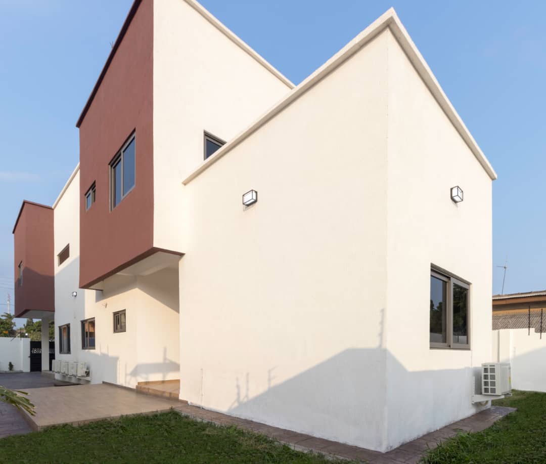 Four (4) Bedroom House with  Boys' Quarters For Rent at Abelenkpe