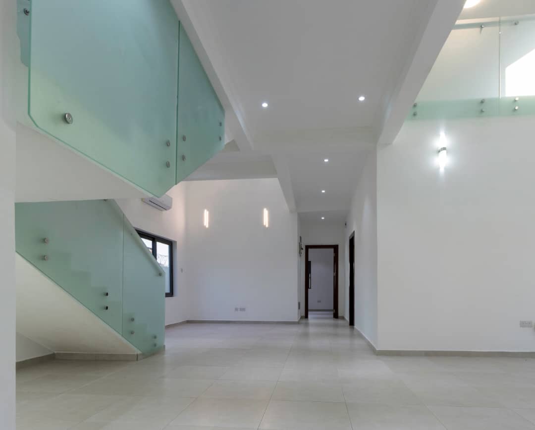 Four (4) Bedroom House with  Boys' Quarters For Rent at Abelenkpe