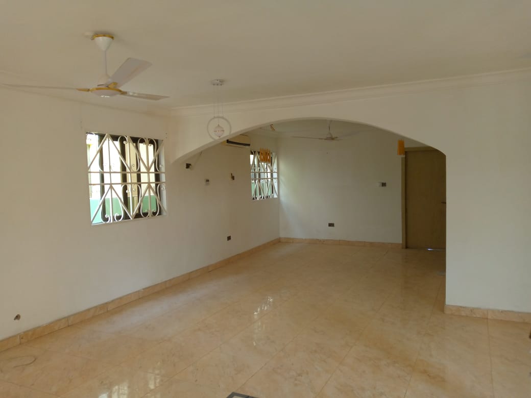 Four (4) Bedroom House with Boy's Quarter's for Rent at Westlands