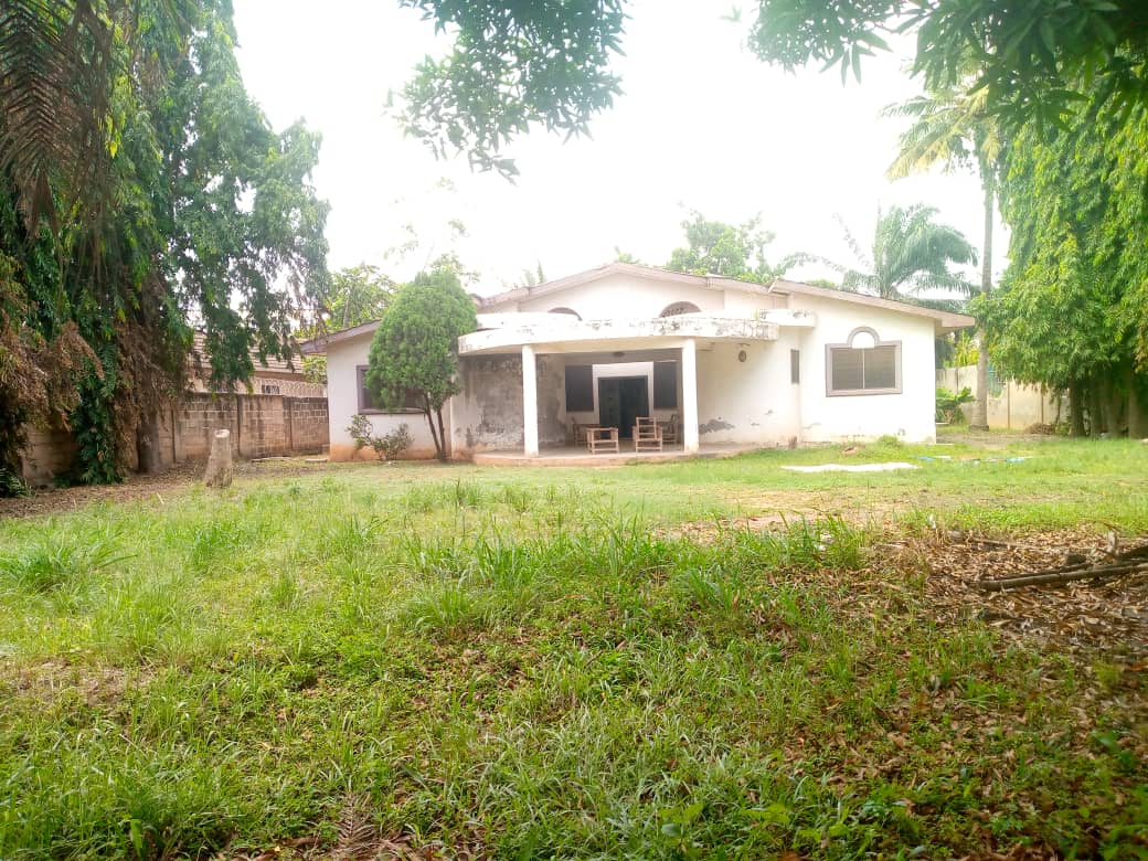 Four (4) Bedroom Old House for Sale at West Legon