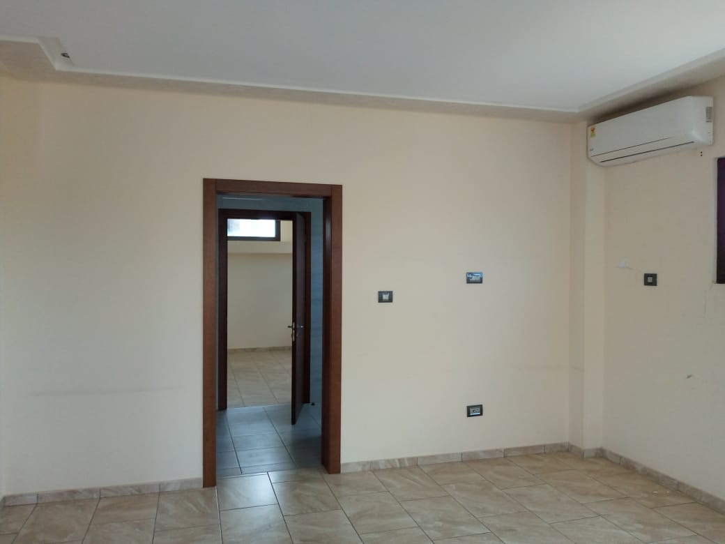 Four 4-Bedroom Townhouse for Rent at Airport West