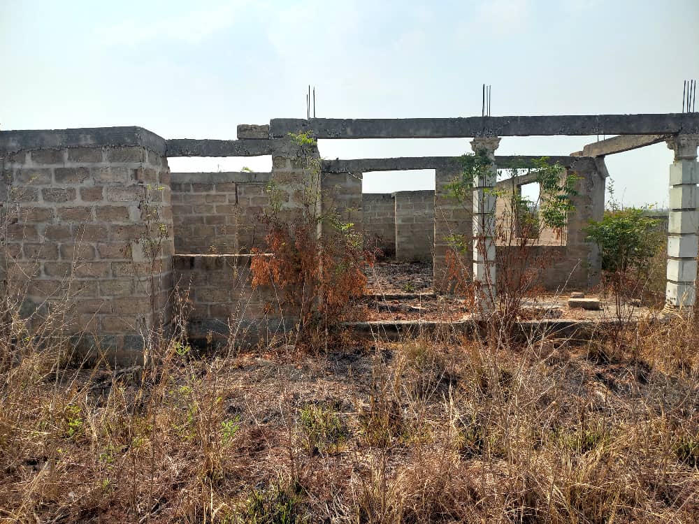 Four (4) Bedroom Uncompleted House for Sale at Dawhenya