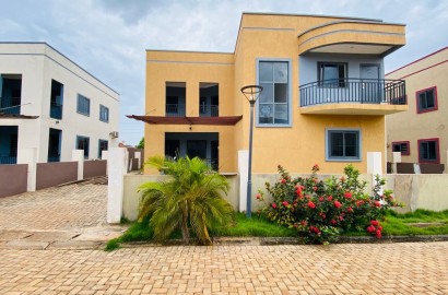 Four 4-Bedroom Unfurnished Townhouse for Sale at Adenta