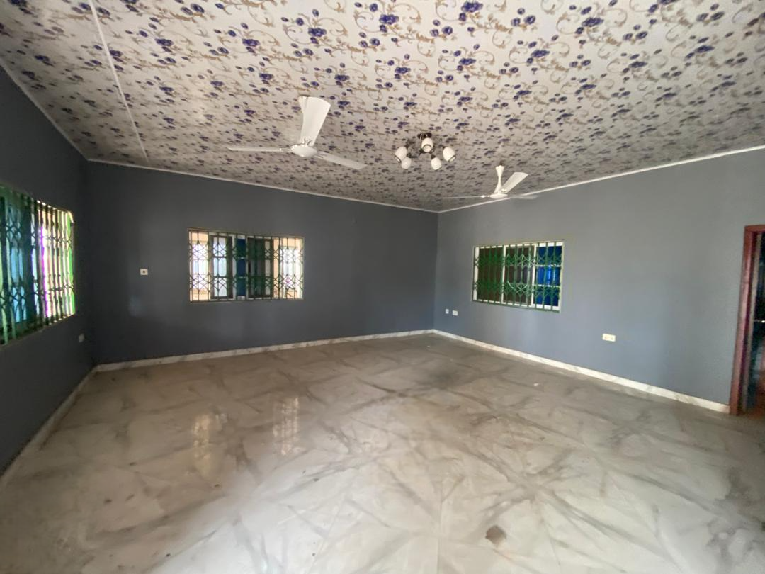 Four (4) Bedroom Apartments For Rent at Spintex