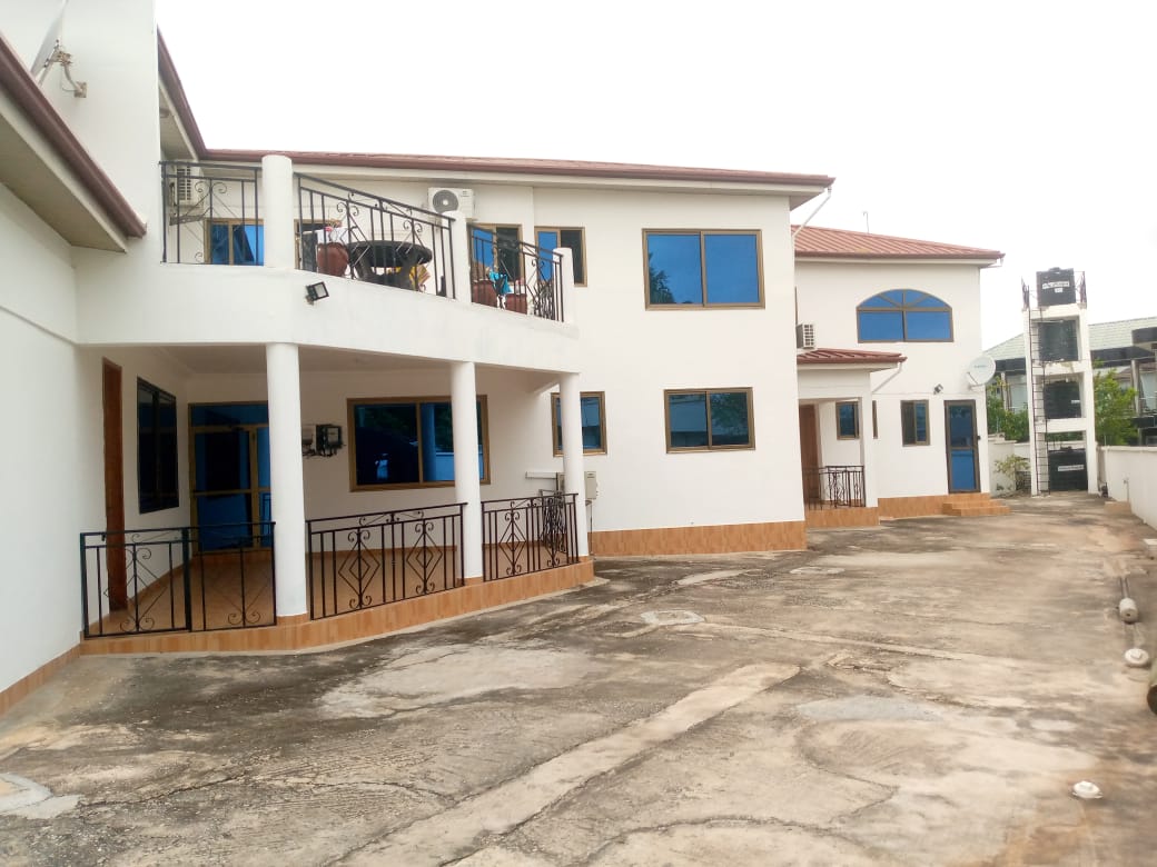 Four (4) Bedroom Apartments For Sale at Roman Ridge 