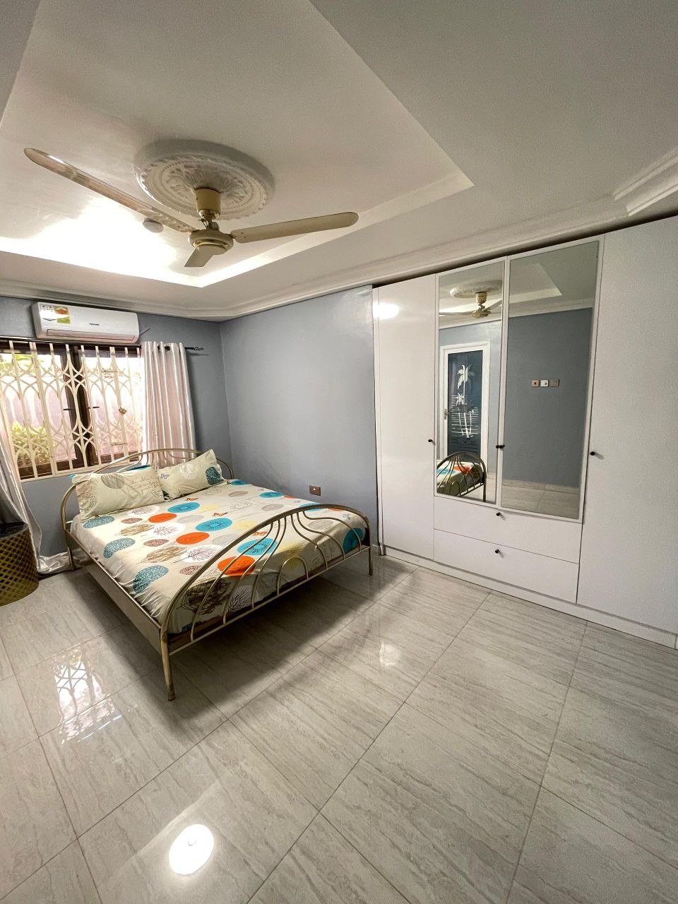 Four (4) Bedroom Furnished Apartment For Rent at Madina
