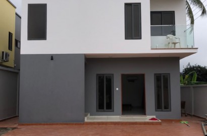 FOUR BEDROOM HOUSE AT DZORWULU FOR RENT