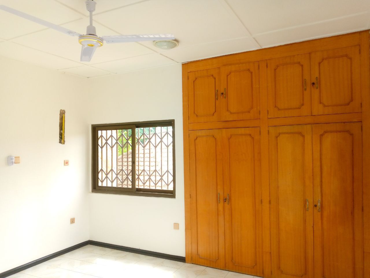 Four (4) Bedroom House For Rent at Abelemkpe