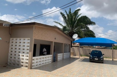 Four (4) Bedroom House For Rent at Achimota