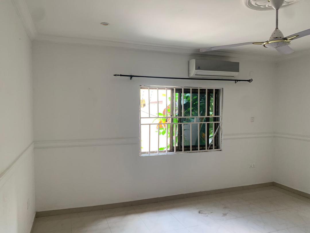 Four (4) Bedroom House For Rent at Achimota