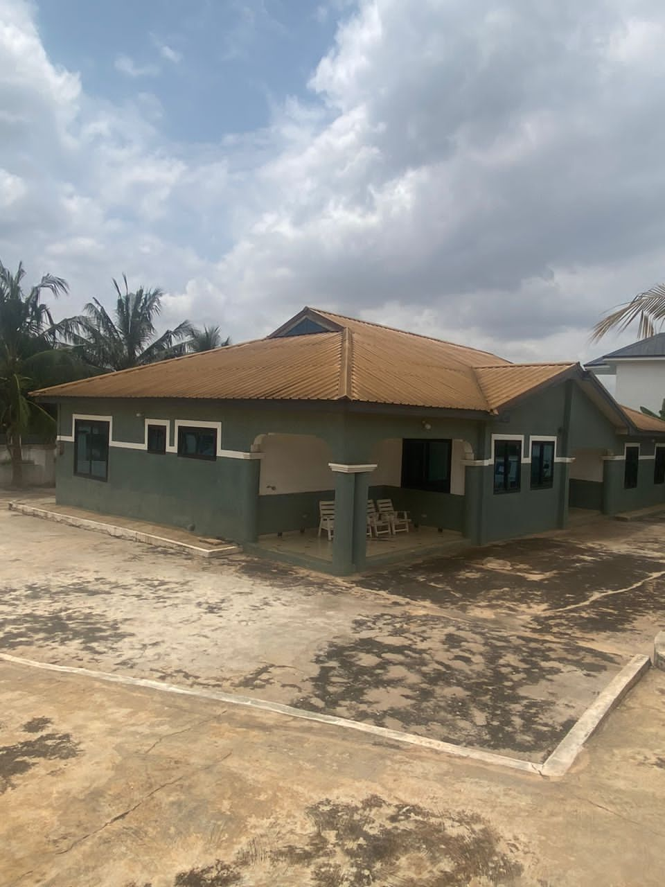 Four (4) Bedroom House for Rent at Ahodwo-Kumasi