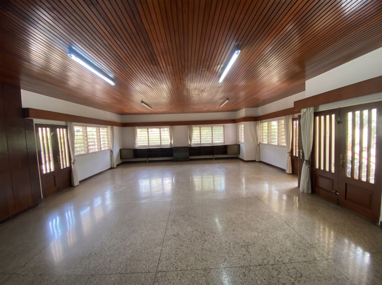Four (4) Bedroom House For Rent at Airport Residential Area