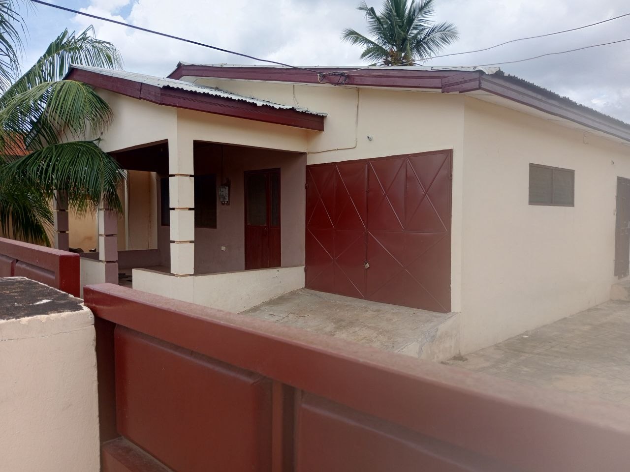 Four (4) Bedroom House For Rent at Ashaley Botwe Nmai Dzorn