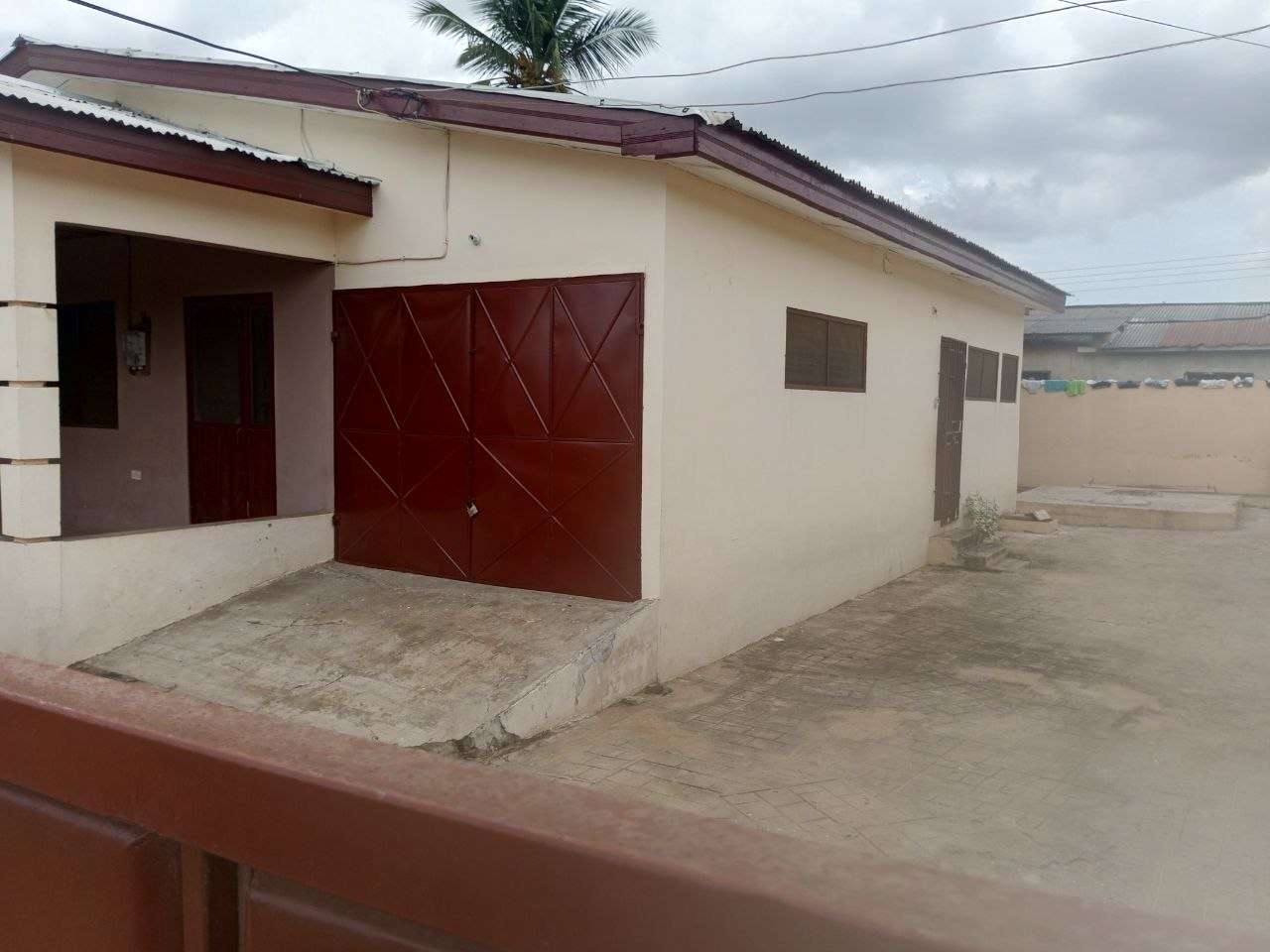 Four (4) Bedroom House For Rent at Ashaley Botwe Nmai Dzorn