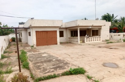 Four (4) Bedroom House For Rent at Ashaley Botwe
