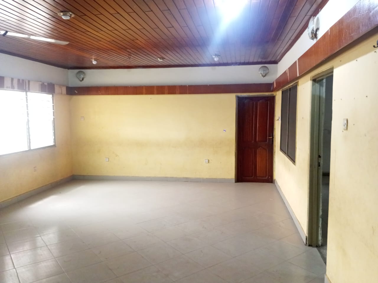 Four (4) Bedroom House For Rent at Ashaley Botwe