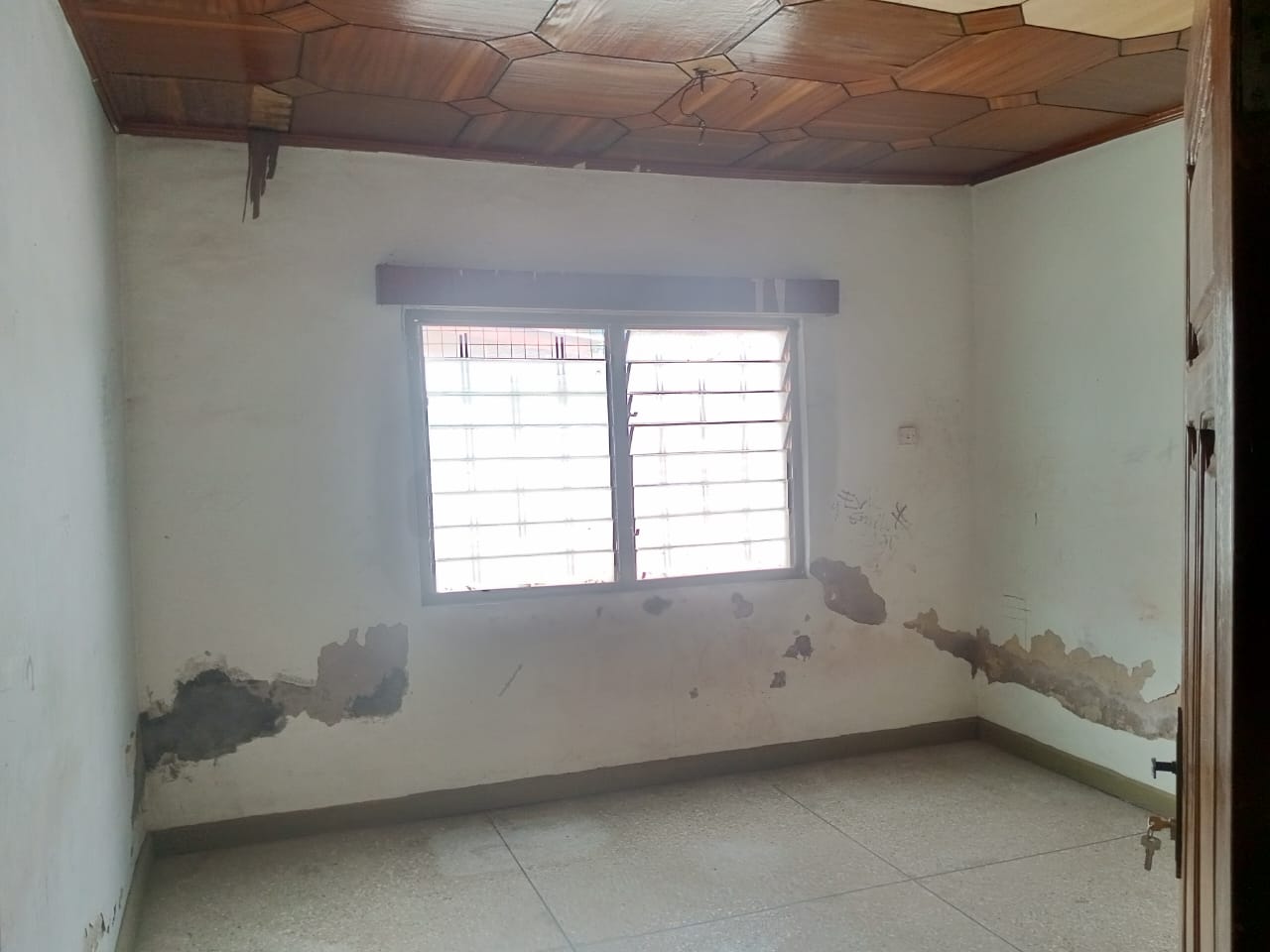 Four (4) Bedroom House For Rent at Ashaley Botwe