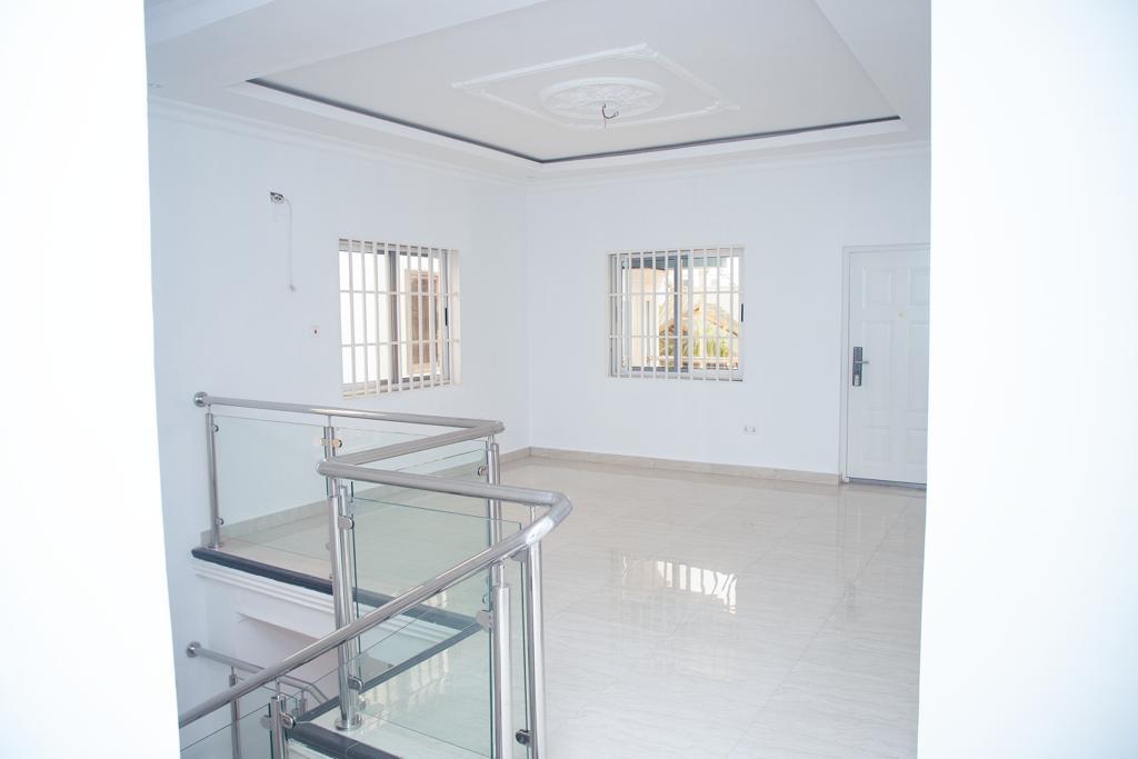 Four (4) Bedroom House For Rent at Spintex 