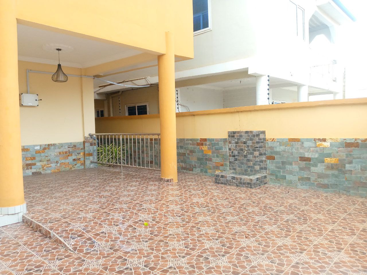 Four (4) Bedroom House For Rent at Tesano