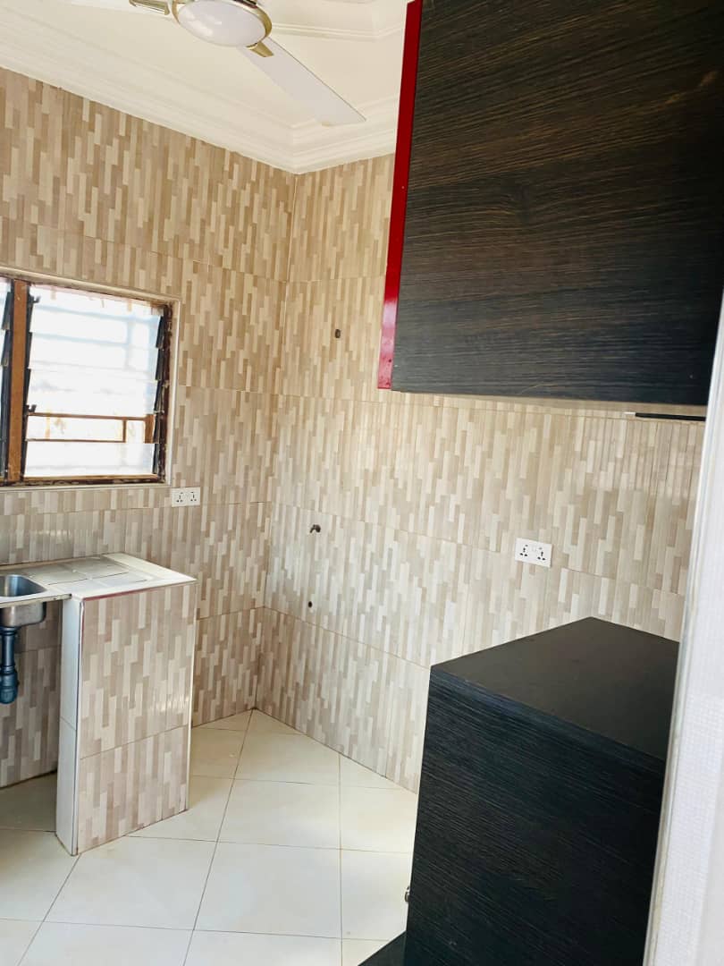 Four (4) Bedroom House For Rent at Teshie Bushroad