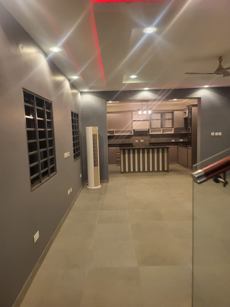 Four (4) Bedroom House For Rent at Tse Addo 