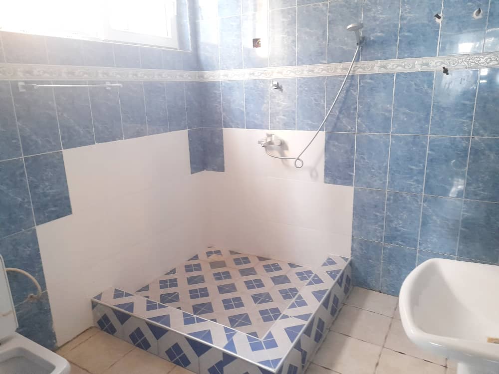 Five (5) Bedroom House For Rent at Achimota