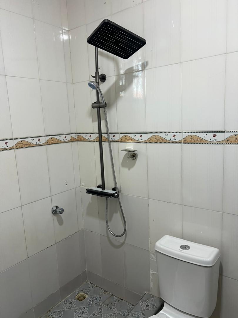 Four (4) Bedroom House For Sale at Ashongman Estate