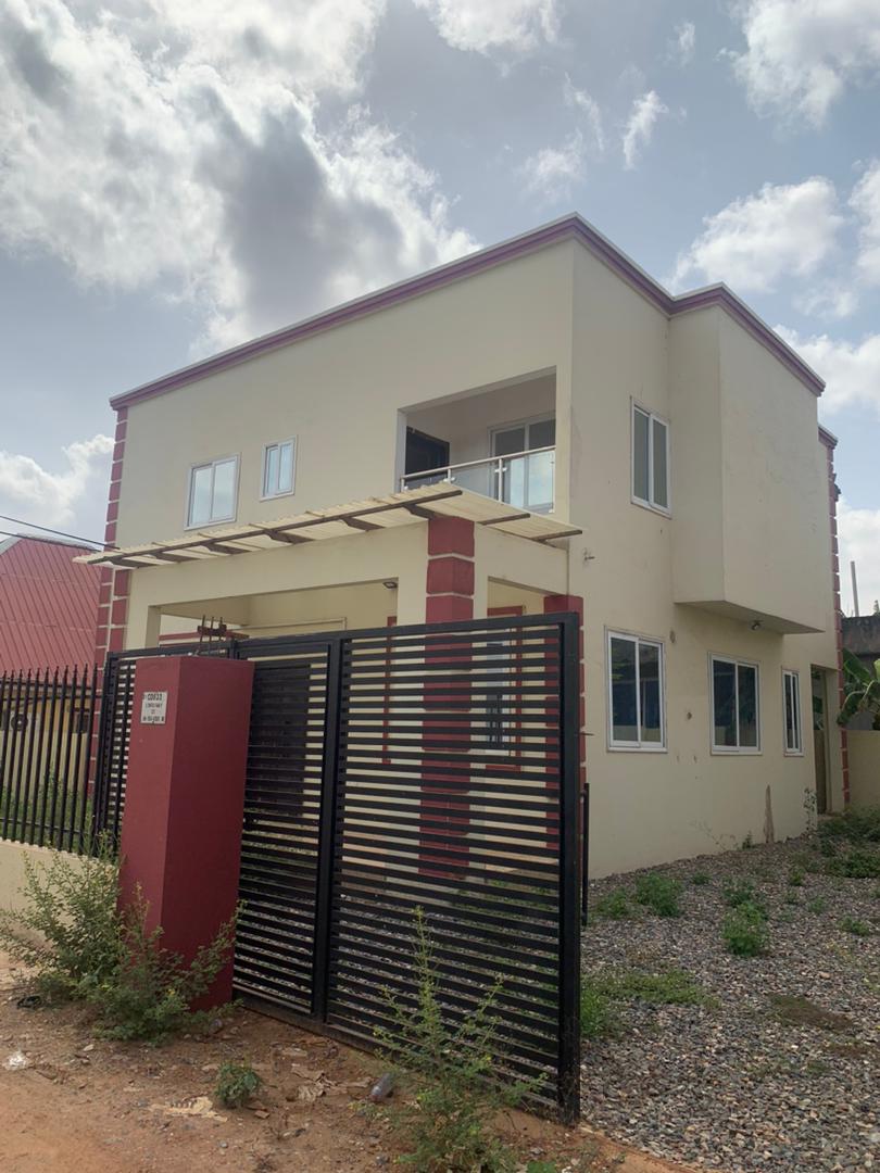 Three (3) Bedroom House For Sale at Oyarifa