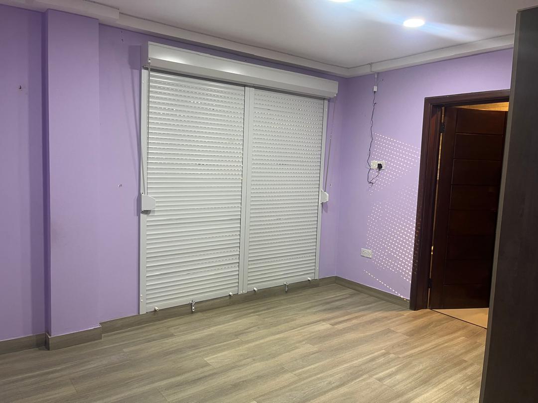 Four (4) Bedroom House For Sale at Labone