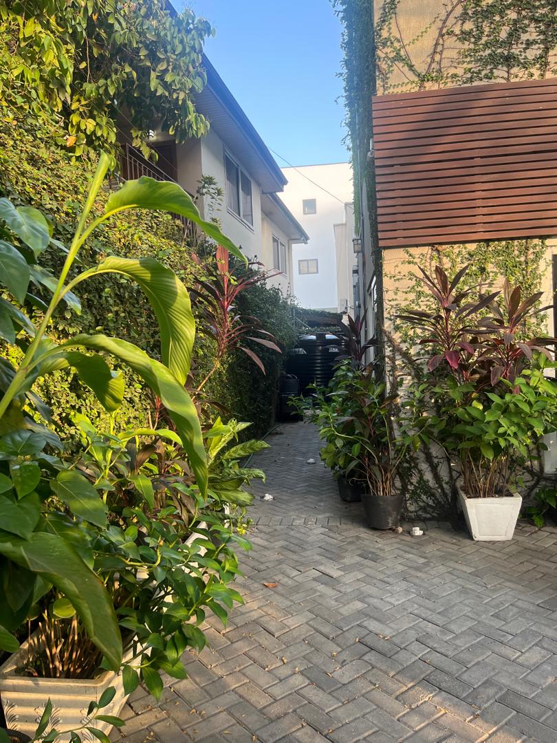 Four (4) Bedroom House For Sale at Labone