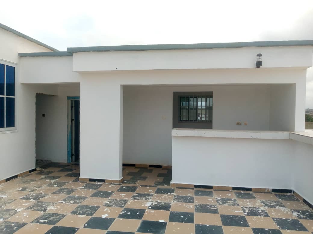 Four (4) Bedroom House For Sale at Mallam-Gbawe