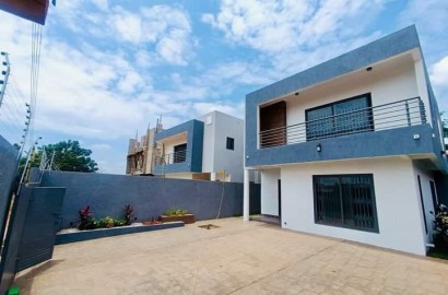 Four (4) Bedroom House For Sale at Oyarifa