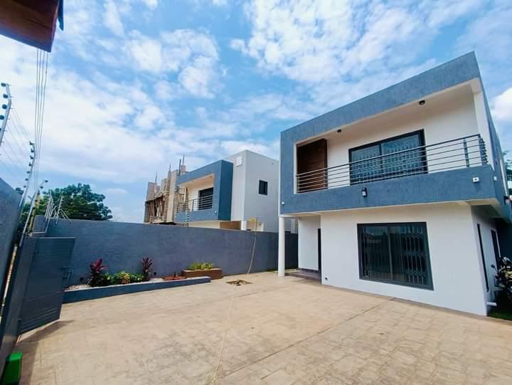 Four (4) Bedroom House For Sale at Oyarifa