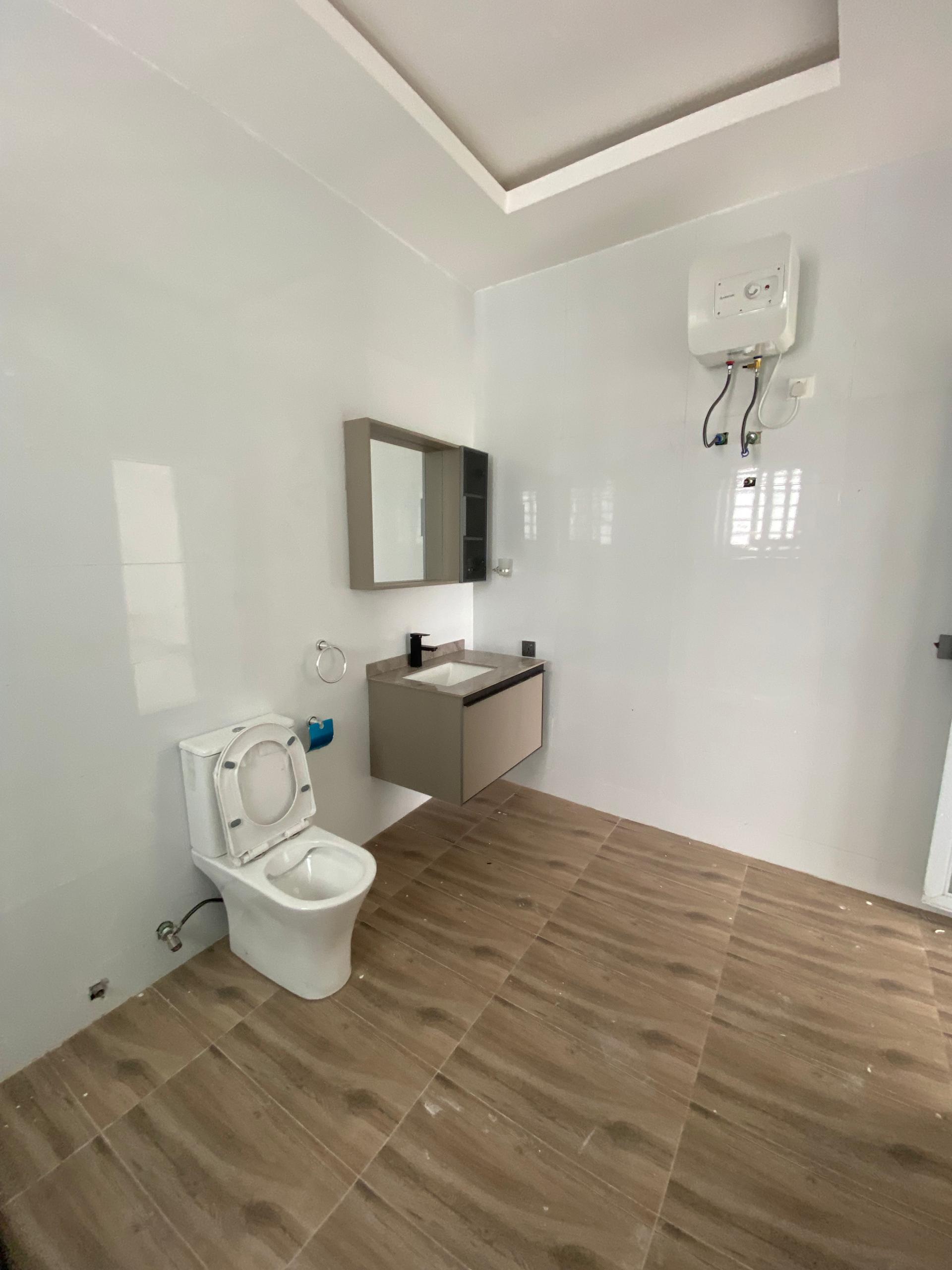 Four (4) Bedroom House For Sale at Sakumono