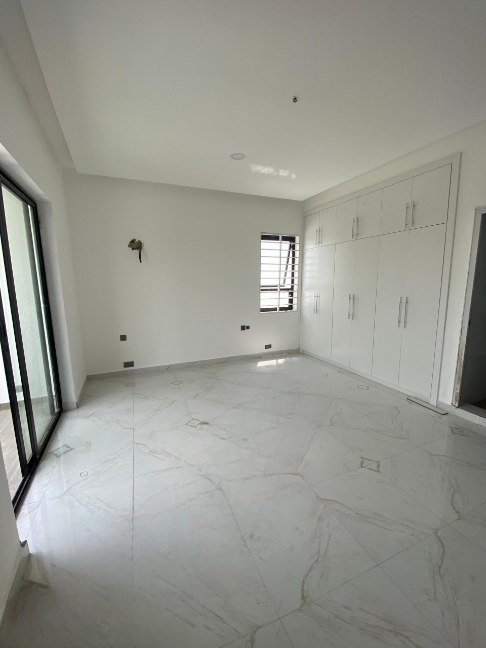 Four (4) Bedroom House For Sale at Sakumono