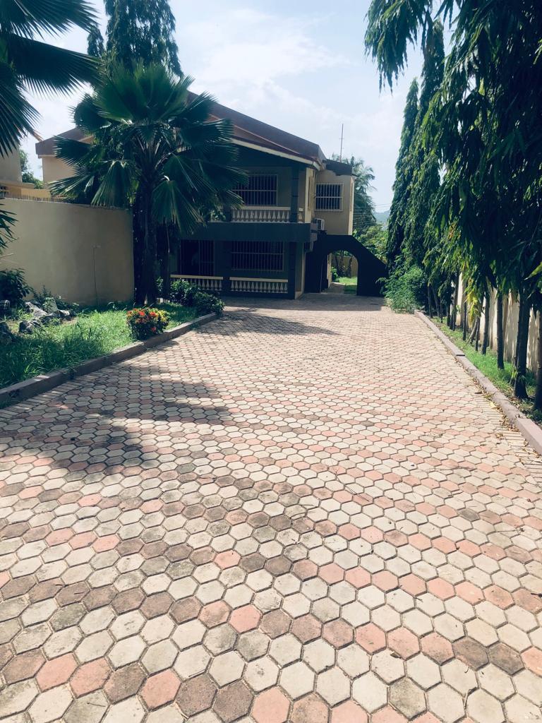 Four (4) Bedroom House with Boys Quarters For Rent at Roman Ridge