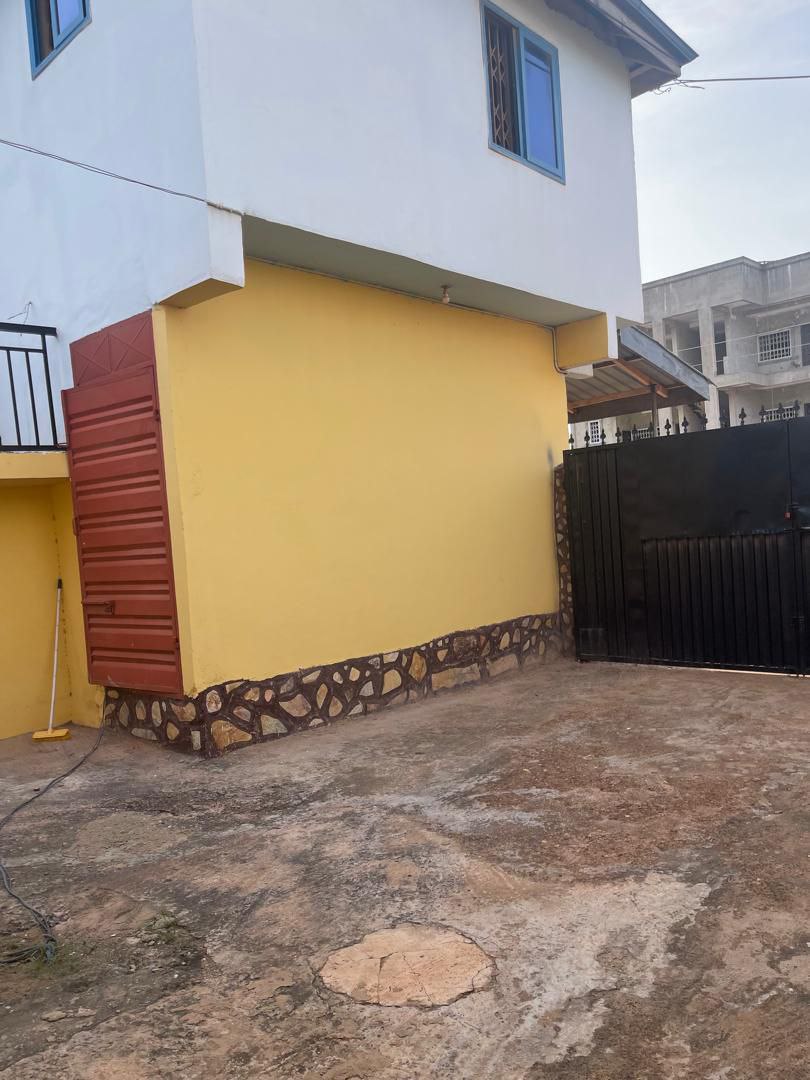 Four (4) Bedroom House with Shops For Rent at Amasaman