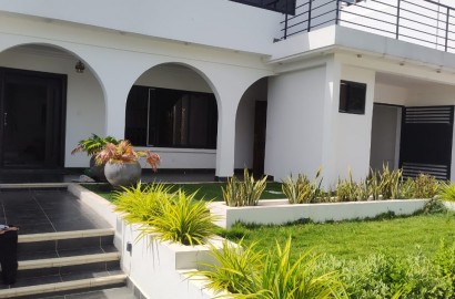 Four (4) Bedroom Semi-detached House for Rent at Cantonments