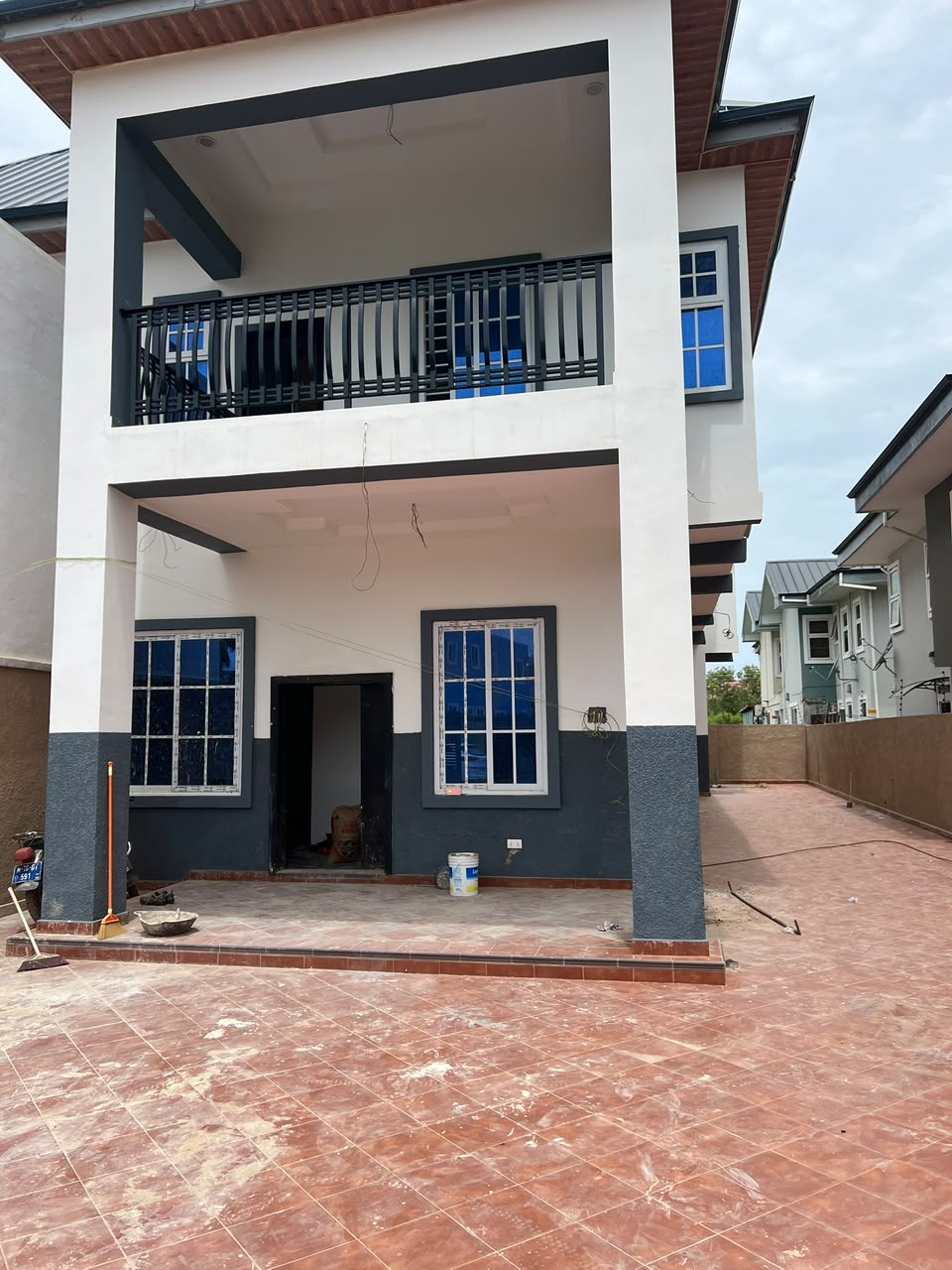 Four (4) Bedroom Semi-detached House For Rent at Spintex