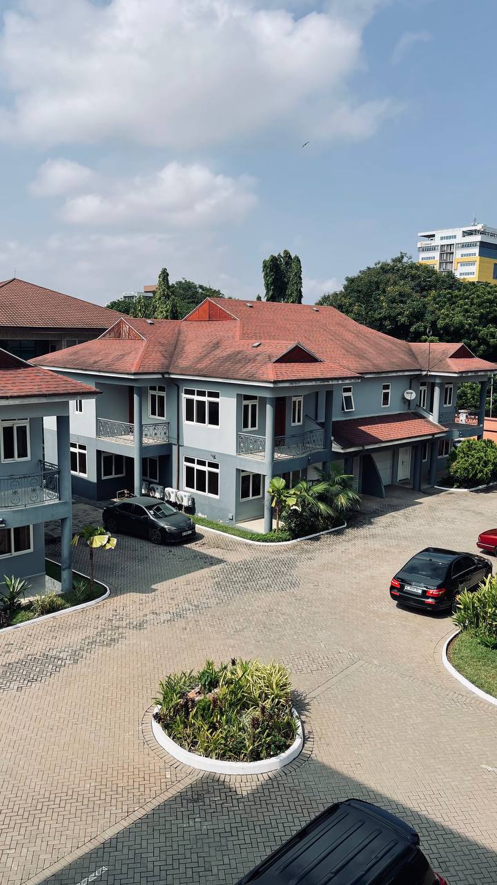 Four (4) Bedroom Semi-detached Townhouse For Rent in a Gated Community at North Ridge