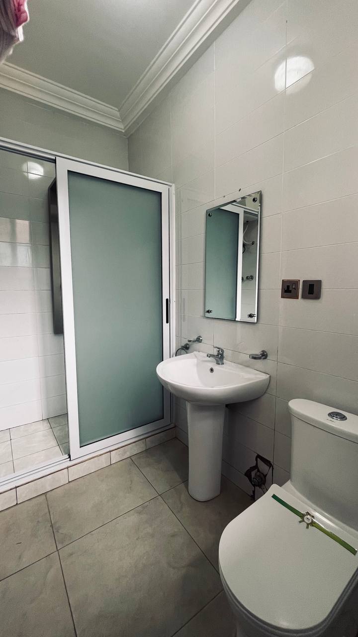 Four (4) Bedroom Semi-detached Townhouse For Rent in a Gated Community at North Ridge